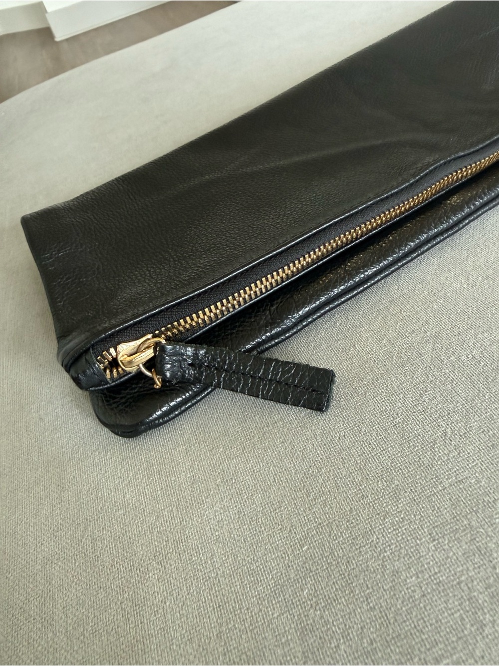 Clare V Black Pebbled Leather Oversize Foldover Clutch Large Laptop Sleeve - Picture 4 of 10